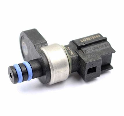 Transduser Sensor Tekanan Garis 04799758ad Warna Hitam